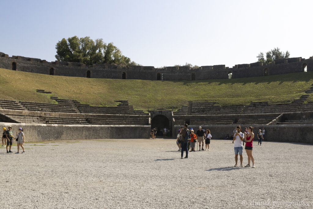 anfiteatro de pompeia italia