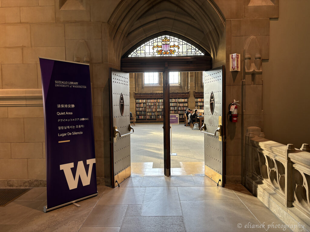 entrada suzzallo library