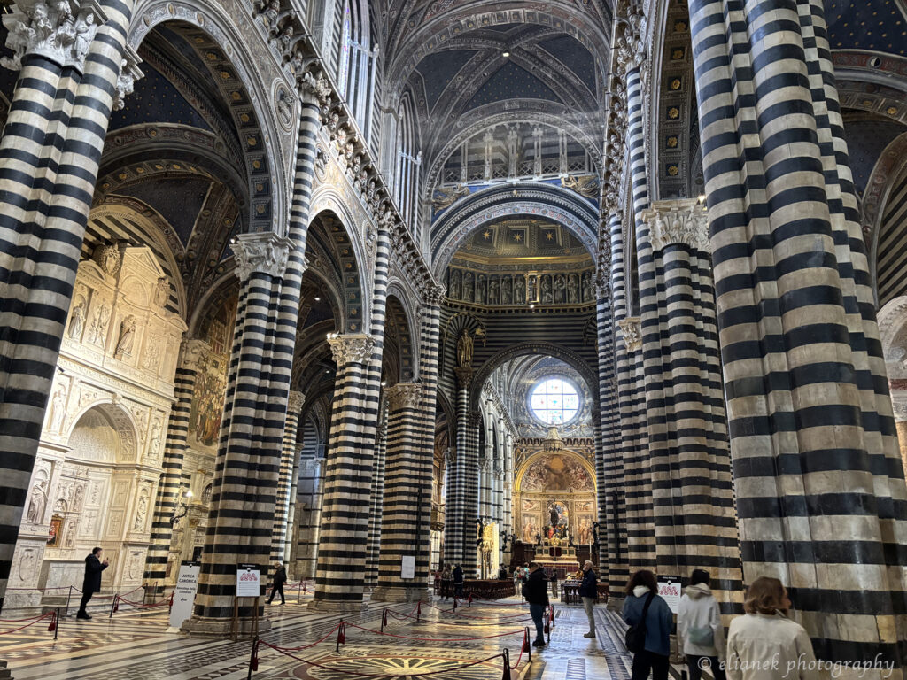 interior catedral de siena itália