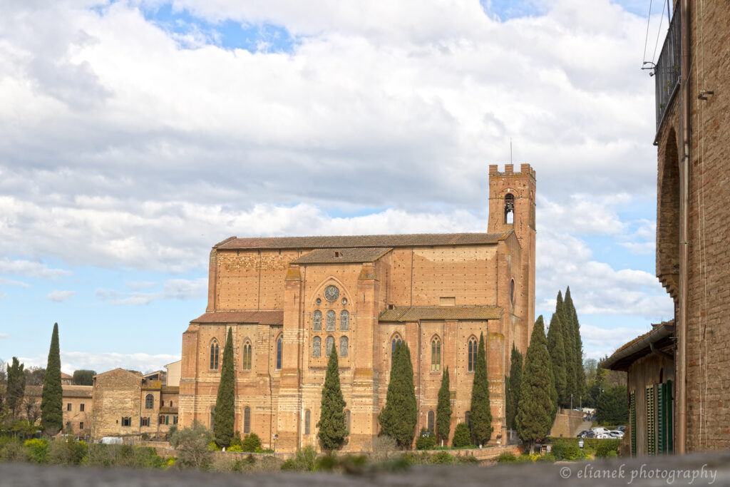 Basílica de São Domingos Siena Itália
