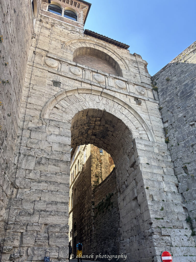 arco etrusco